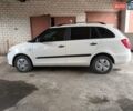 Белый Шкода Фабия, объемом двигателя 1.2 л и пробегом 220 тыс. км за 5200 $, фото 8 на Automoto.ua