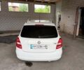 Белый Шкода Фабия, объемом двигателя 1.2 л и пробегом 220 тыс. км за 5200 $, фото 7 на Automoto.ua