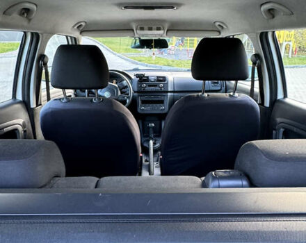 Білий Шкода Фабія, об'ємом двигуна 1.2 л та пробігом 230 тис. км за 7200 $, фото 9 на Automoto.ua