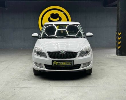 Білий Шкода Фабія, об'ємом двигуна 1.2 л та пробігом 240 тис. км за 5800 $, фото 1 на Automoto.ua