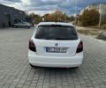 Шкода Фабия 2010 в Львове на Automoto.ua Белый Шкода Фабия, объемом двигателя 1.6 л и пробегом 350 тыс. км за 5800 $, фото 3 на Automoto.ua
