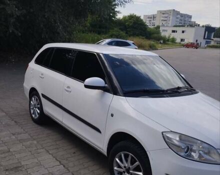 Белый Шкода Фабия, объемом двигателя 1.6 л и пробегом 290 тыс. км за 4800 $, фото 10 на Automoto.ua