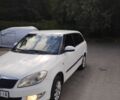 Белый Шкода Фабия, объемом двигателя 1.6 л и пробегом 290 тыс. км за 4800 $, фото 1 на Automoto.ua