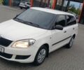 Белый Шкода Фабия, объемом двигателя 1.2 л и пробегом 248 тыс. км за 4850 $, фото 1 на Automoto.ua
