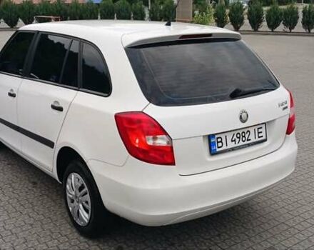 Белый Шкода Фабия, объемом двигателя 1.2 л и пробегом 248 тыс. км за 4850 $, фото 13 на Automoto.ua