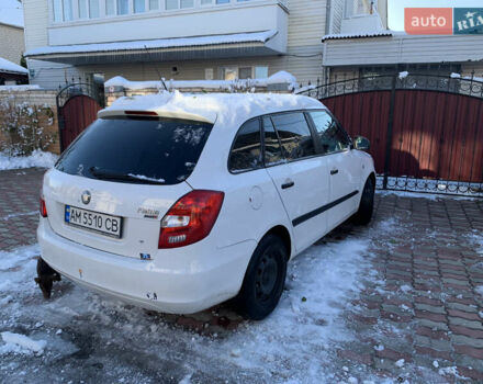 Білий Шкода Фабія, об'ємом двигуна 1.6 л та пробігом 204 тис. км за 5950 $, фото 5 на Automoto.ua