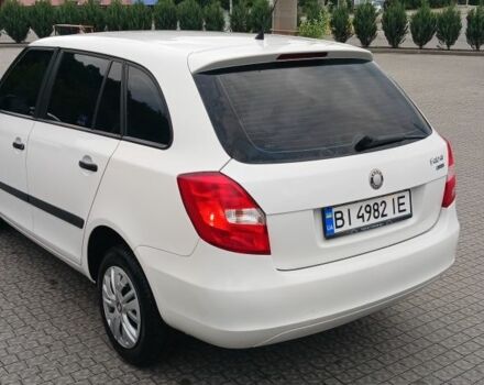 Белый Шкода Фабия, объемом двигателя 1.2 л и пробегом 248 тыс. км за 4850 $, фото 11 на Automoto.ua