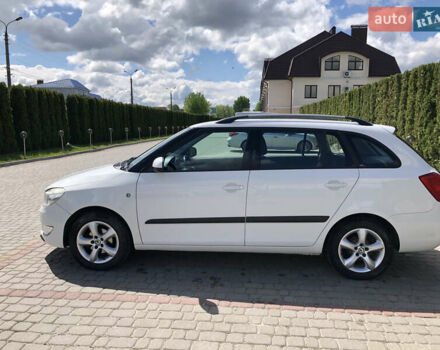 Белый Шкода Фабия, объемом двигателя 1.2 л и пробегом 200 тыс. км за 6000 $, фото 4 на Automoto.ua
