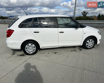Білий Шкода Фабія, об'ємом двигуна 1.2 л та пробігом 173 тис. км за 4300 $, фото 6 на Automoto.ua
