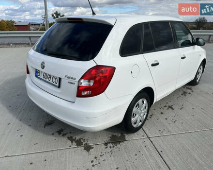 Білий Шкода Фабія, об'ємом двигуна 1.2 л та пробігом 173 тис. км за 4300 $, фото 5 на Automoto.ua