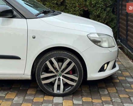 Білий Шкода Фабія, об'ємом двигуна 1.4 л та пробігом 188 тис. км за 7600 $, фото 25 на Automoto.ua