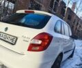 Белый Шкода Фабия, объемом двигателя 1.6 л и пробегом 300 тыс. км за 5450 $, фото 20 на Automoto.ua