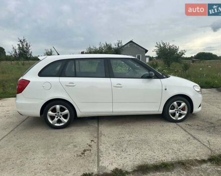 Белый Шкода Фабия, объемом двигателя 1.4 л и пробегом 202 тыс. км за 7850 $, фото 14 на Automoto.ua