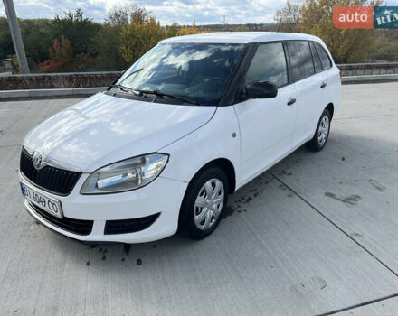 Білий Шкода Фабія, об'ємом двигуна 1.2 л та пробігом 173 тис. км за 4300 $, фото 1 на Automoto.ua