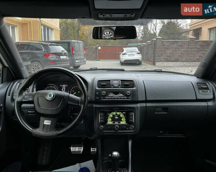 Белый Шкода Фабия, объемом двигателя 1.4 л и пробегом 167 тыс. км за 8499 $, фото 16 на Automoto.ua