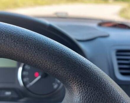 Белый Шкода Фабия, объемом двигателя 1.6 л и пробегом 122 тыс. км за 5799 $, фото 13 на Automoto.ua