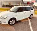 Білий Шкода Фабія, об'ємом двигуна 1.6 л та пробігом 210 тис. км за 5800 $, фото 1 на Automoto.ua