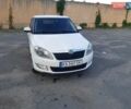 Белый Шкода Фабия, объемом двигателя 1.6 л и пробегом 209 тыс. км за 6500 $, фото 1 на Automoto.ua