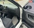 Білий Шкода Фабія, об'ємом двигуна 1.2 л та пробігом 275 тис. км за 5250 $, фото 8 на Automoto.ua