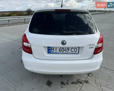 Білий Шкода Фабія, об'ємом двигуна 1.2 л та пробігом 173 тис. км за 4300 $, фото 4 на Automoto.ua