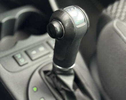 Белый Шкода Фабия, объемом двигателя 1.4 л и пробегом 188 тыс. км за 8350 $, фото 24 на Automoto.ua