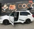 Белый Шкода Фабия, объемом двигателя 1.2 л и пробегом 235 тыс. км за 5500 $, фото 8 на Automoto.ua