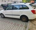 Шкода Фабия 2011 в Виннице на Automoto.ua Белый Шкода Фабия, объемом двигателя 1.6 л и пробегом 236 тыс. км за 6900 $, фото 2 на Automoto.ua