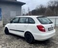 Белый Шкода Фабия, объемом двигателя 1.6 л и пробегом 307 тыс. км за 5150 $, фото 3 на Automoto.ua