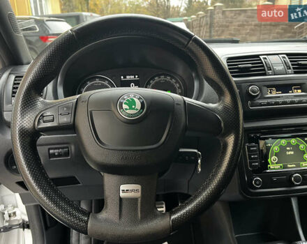 Белый Шкода Фабия, объемом двигателя 1.4 л и пробегом 167 тыс. км за 8499 $, фото 21 на Automoto.ua