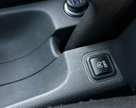 Білий Шкода Фабія, об'ємом двигуна 1.2 л та пробігом 460 тис. км за 5490 $, фото 27 на Automoto.ua