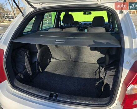 Белый Шкода Фабия, объемом двигателя 1.4 л и пробегом 188 тыс. км за 7950 $, фото 41 на Automoto.ua