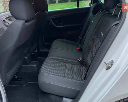 Білий Шкода Фабія, об'ємом двигуна 1.4 л та пробігом 188 тис. км за 7600 $, фото 16 на Automoto.ua