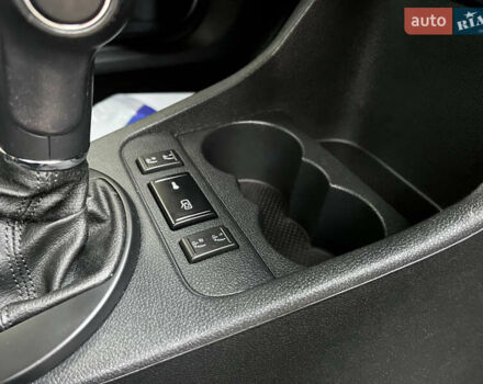 Білий Шкода Фабія, об'ємом двигуна 1.4 л та пробігом 167 тис. км за 8499 $, фото 32 на Automoto.ua