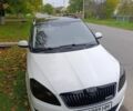 Білий Шкода Фабія, об'ємом двигуна 1.2 л та пробігом 275 тис. км за 5600 $, фото 1 на Automoto.ua