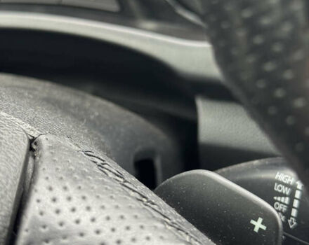 Белый Шкода Фабия, объемом двигателя 1.4 л и пробегом 188 тыс. км за 8350 $, фото 27 на Automoto.ua