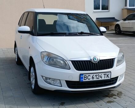 Белый Шкода Фабия, объемом двигателя 1.4 л и пробегом 220 тыс. км за 5800 $, фото 9 на Automoto.ua