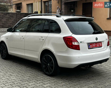 Белый Шкода Фабия, объемом двигателя 1.4 л и пробегом 167 тыс. км за 8499 $, фото 6 на Automoto.ua