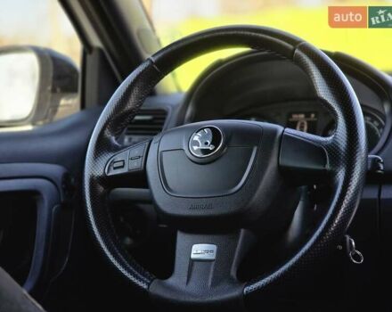 Белый Шкода Фабия, объемом двигателя 1.4 л и пробегом 188 тыс. км за 7950 $, фото 32 на Automoto.ua