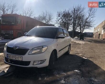 Шкода Фабія 2011 у Одесі на Automoto.ua Білий Шкода Фабія, об'ємом двигуна 1.6 л та пробігом 220 тис. км за 6500 $, фото 2 на Automoto.ua