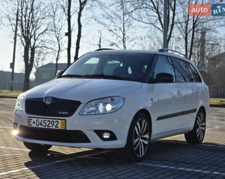 Белый Шкода Фабия, объемом двигателя 1.4 л и пробегом 188 тыс. км за 7950 $, фото 24 на Automoto.ua