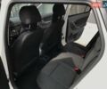 Белый Шкода Фабия, объемом двигателя 1.2 л и пробегом 235 тыс. км за 5500 $, фото 13 на Automoto.ua