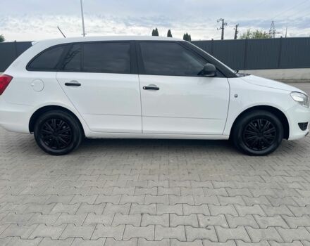 Белый Шкода Фабия, объемом двигателя 0 л и пробегом 248 тыс. км за 4999 $, фото 8 на Automoto.ua