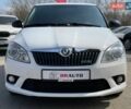 Белый Шкода Фабия, объемом двигателя 1.4 л и пробегом 202 тыс. км за 7255 $, фото 3 на Automoto.ua