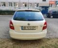 Белый Шкода Фабия, объемом двигателя 1.6 л и пробегом 236 тыс. км за 5400 $, фото 3 на Automoto.ua