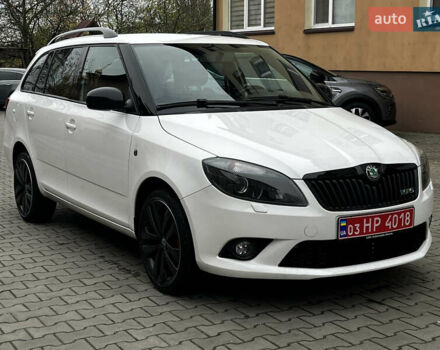 Белый Шкода Фабия, объемом двигателя 1.4 л и пробегом 167 тыс. км за 8499 $, фото 2 на Automoto.ua