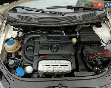 Білий Шкода Фабія, об'ємом двигуна 1.4 л та пробігом 167 тис. км за 8499 $, фото 37 на Automoto.ua