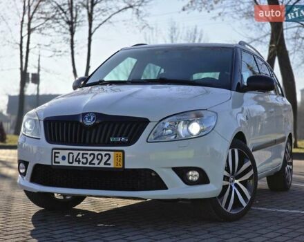 Белый Шкода Фабия, объемом двигателя 1.4 л и пробегом 188 тыс. км за 7950 $, фото 9 на Automoto.ua