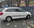 Шкода Фабия 2011 в Ужгороде на Automoto.ua Белый Шкода Фабия, объемом двигателя 1.6 л и пробегом 219 тыс. км за 5700 $, фото 7 на Automoto.ua