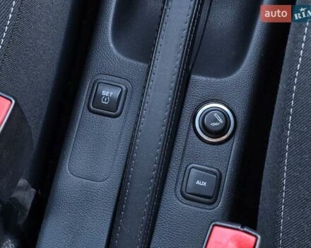 Белый Шкода Фабия, объемом двигателя 1.4 л и пробегом 188 тыс. км за 7950 $, фото 46 на Automoto.ua