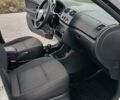 Белый Шкода Фабия, объемом двигателя 1.4 л и пробегом 220 тыс. км за 5600 $, фото 16 на Automoto.ua